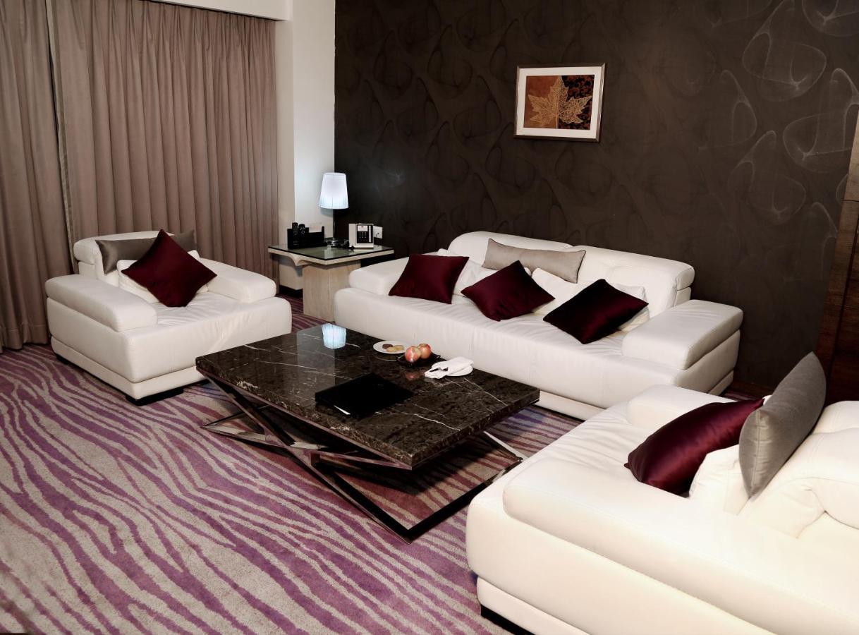 Country Inn & Suites By Radisson Nová Bombaj Exteriér fotografie
